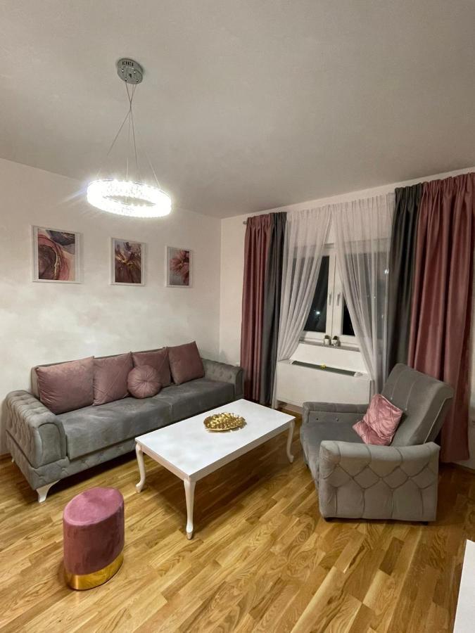 Skyline Apartment Bijeljina Ngoại thất bức ảnh